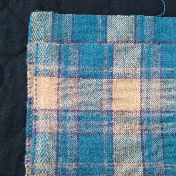 2 yds 60" wide tartan plaid wool fabric. Teal & tan base with purple stripe - Picture 8 of 11